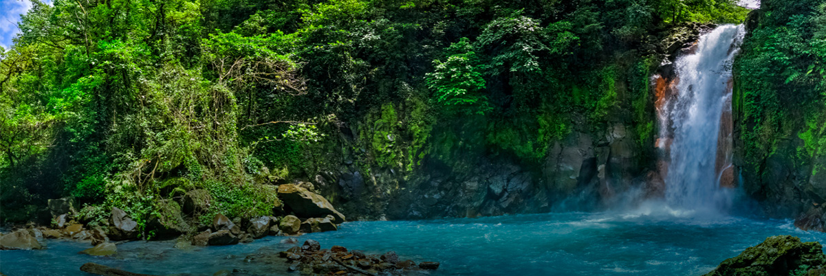 MINAE y SINAC fortalecen gestión turística y protección en el Parque Nacional Manuel Antonio
